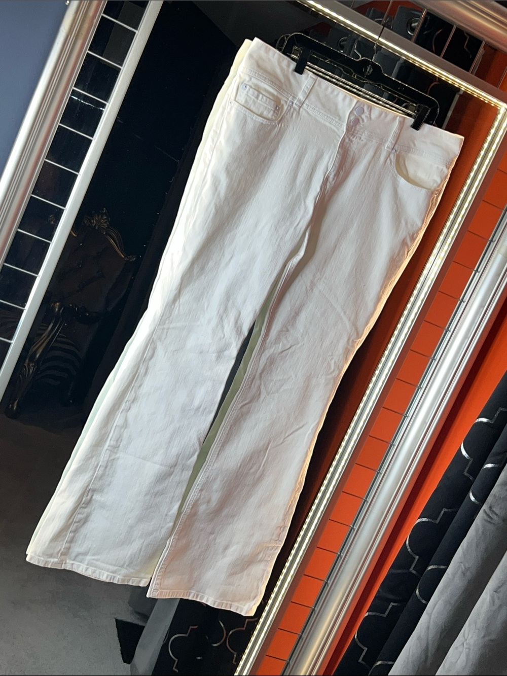 Vintage VS London Jean "VS Hipster" White Flares 🤍 Size 16